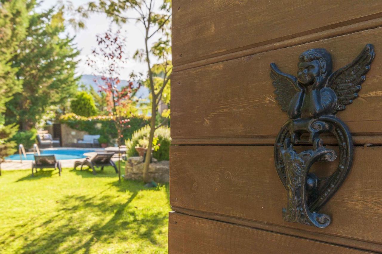 Mounty Island Villas Avra-Calma Lazaráta 外观 照片