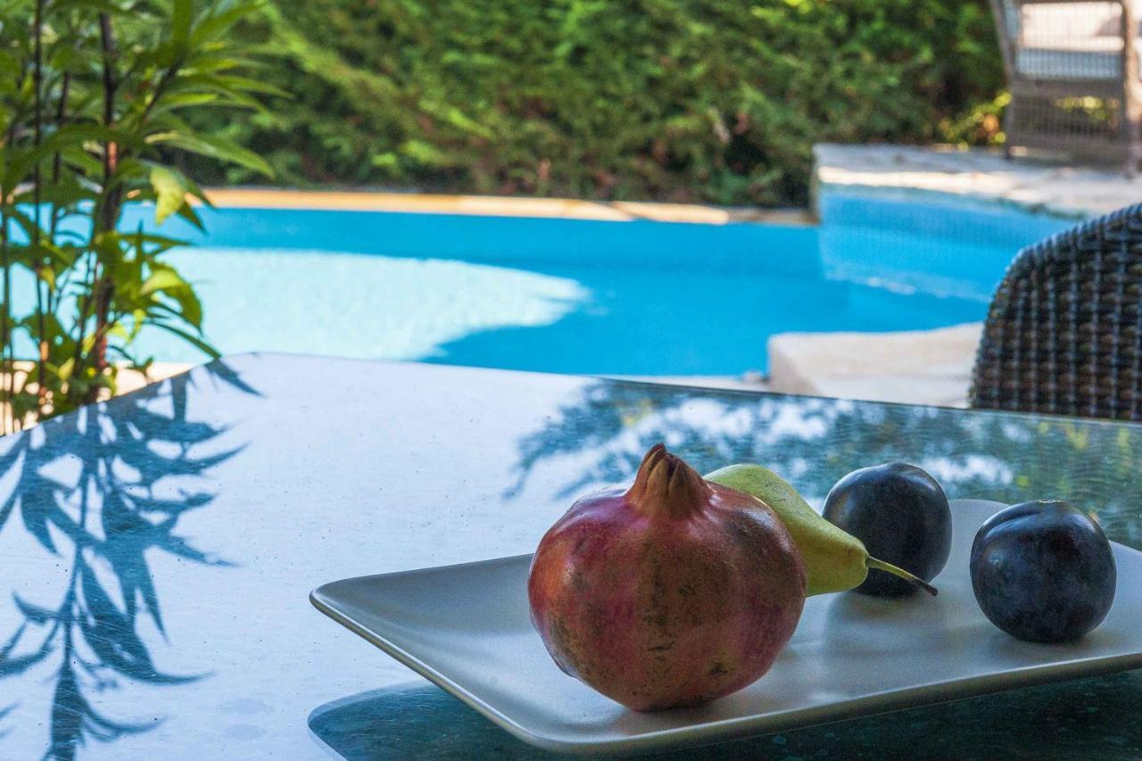 Mounty Island Villas Avra-Calma Lazaráta 外观 照片