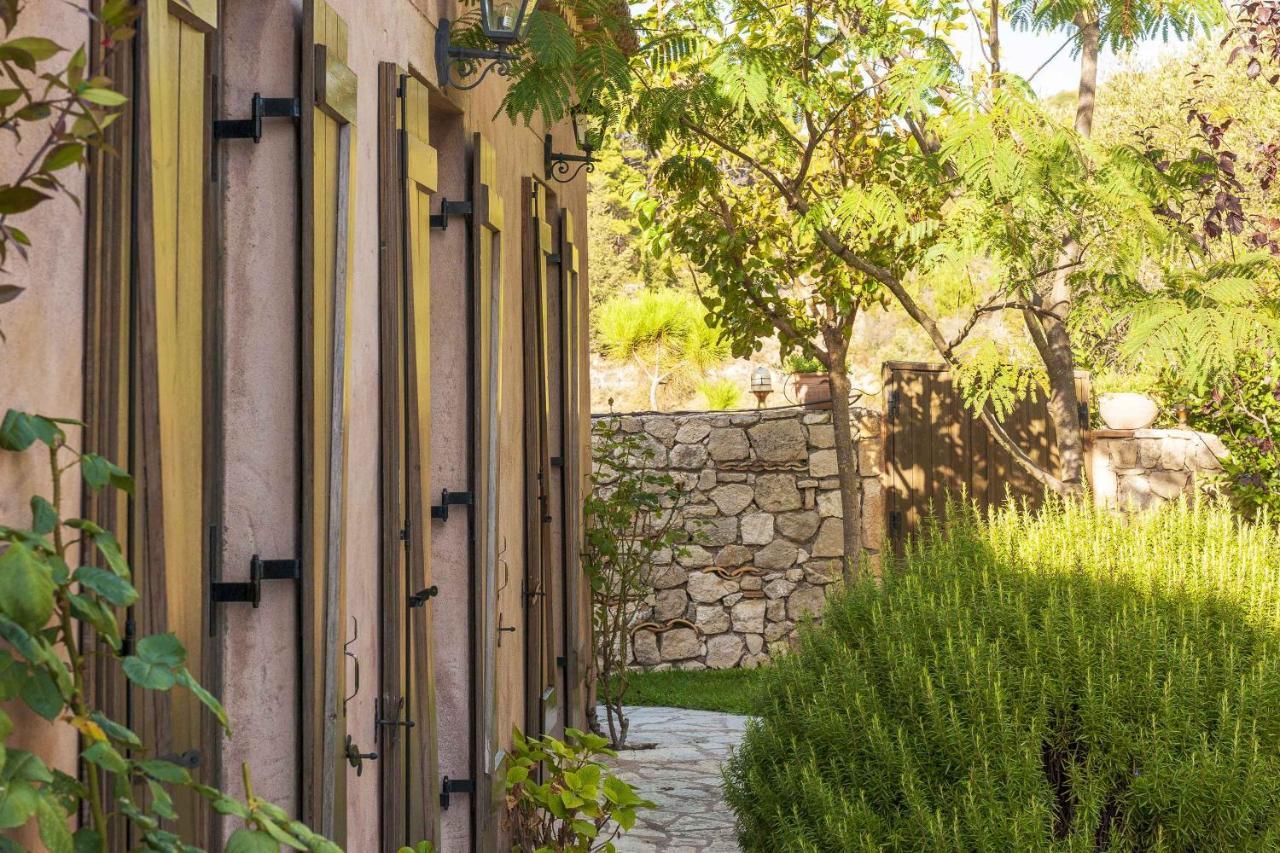 Mounty Island Villas Avra-Calma Lazaráta 外观 照片